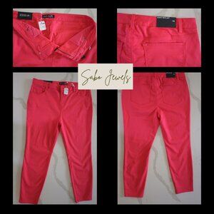Design Lab Red Skinny Pants - Size 18W (NWT)